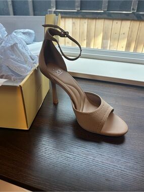 Brown Ankle-Strap Women's Sandal